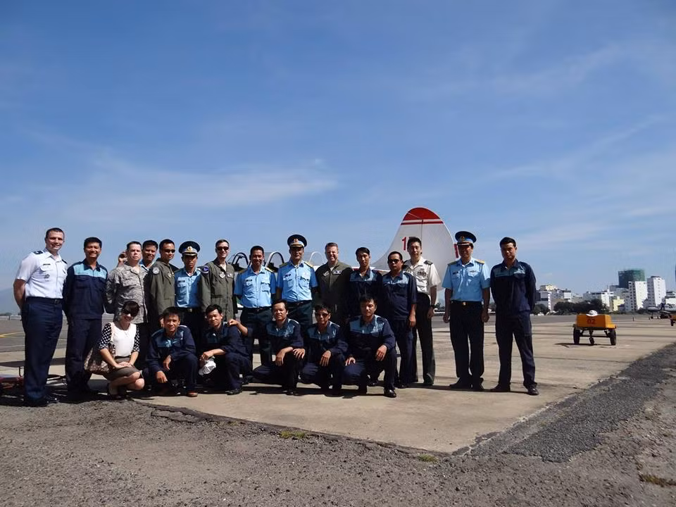 Chụp ảnh kỷ niệm Chụp ảnh kỷ niệm