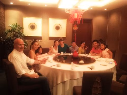  Những hình ảnh ăn Tết tưng bừng của sao Việt ảnh 4