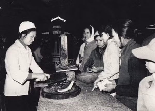 Ngược thời gian về ngày Tết thời bao cấp ảnh 5