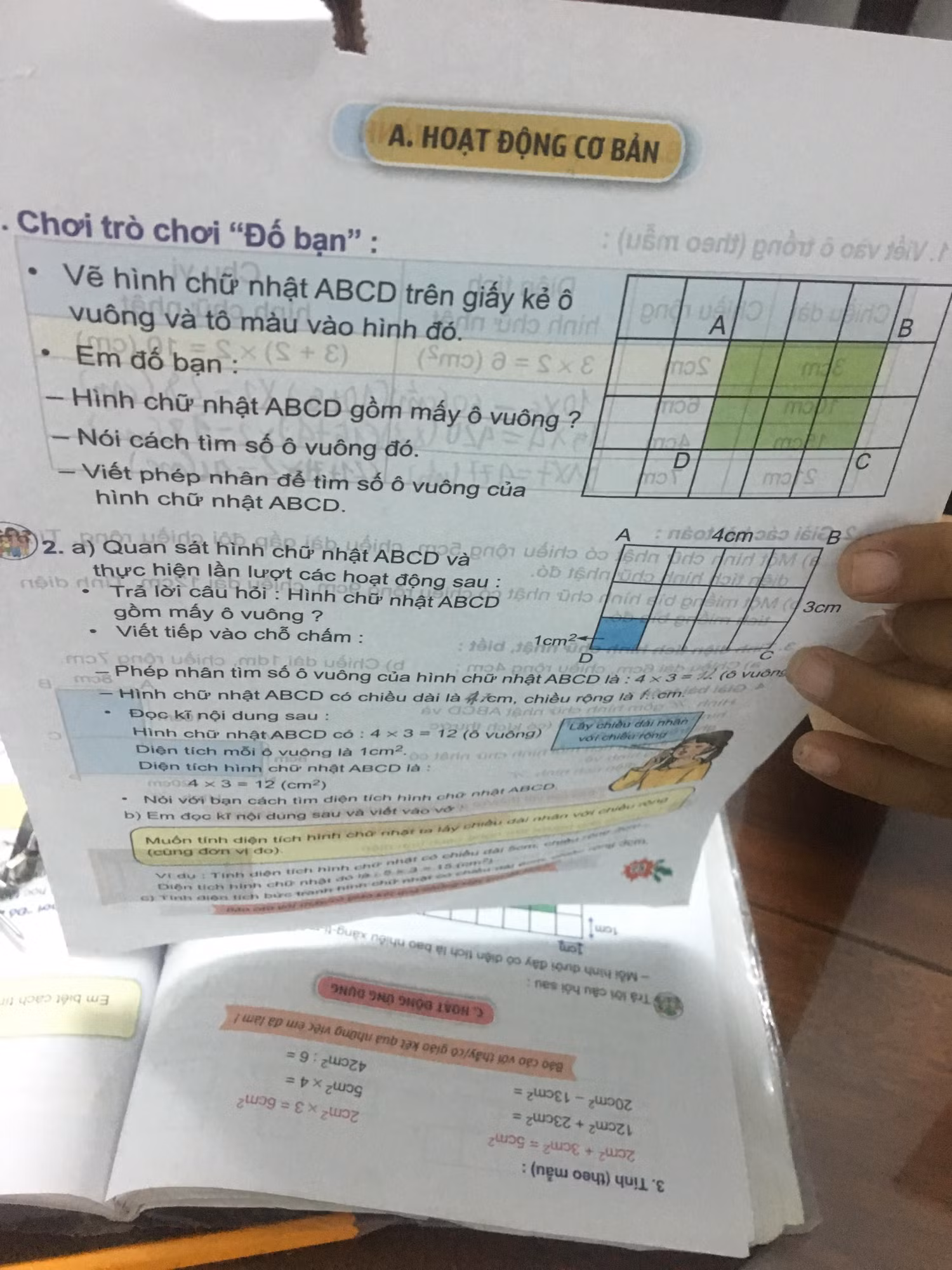 Mỗi ngày cầm một tờ sách để học (Ảnh tác giả)