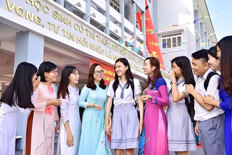 Trường tư đang là một sự lựa chọn của nhiều phụ huynh (Ảnh: CAND.COM.VN) Trường tư đang là một sự lựa chọn của nhiều phụ huynh (Ảnh: CAND.COM.VN)