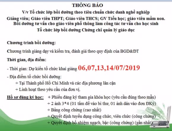Thông báo được gửi cho từng giáo viên để chào mời lớp học chứng chỉ bồi dưỡng chức danh nghề nghiệp (Ảnh Phan Tuyết)