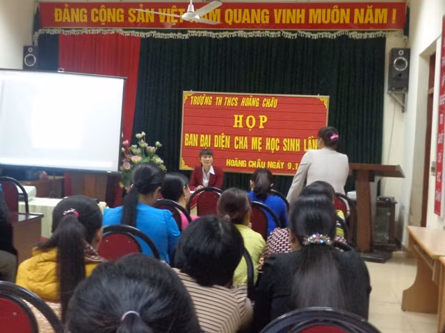 Nếu chọn được Ban đại diện cha mẹ học sinh tốt nhà trường sẽ không bị lạm thu (Ảnh minh họa Haiphong.edu.vn) Nếu chọn được Ban đại diện cha mẹ học sinh tốt nhà trường sẽ không bị lạm thu (Ảnh minh họa Haiphong.edu.vn)