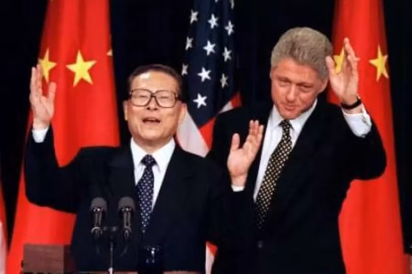 Chủ tịch Trung Quốc Giang Trạch Dân và Tổng thống Hoa Kỳ Bill Clinton tại Washington năm 1997, ảnh: Reuters.