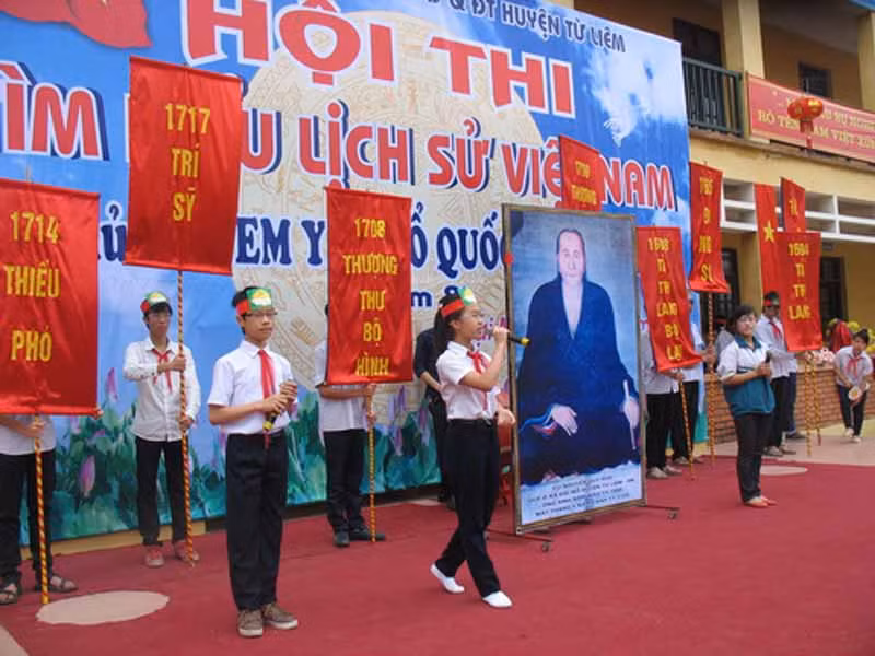 Tiết mục giới thiệu danh nhân lịch sử Nguyễn Quý Đức của trường THCS Đại Mỗ được đánh giá cao và gây xúc động mạnh với người xem