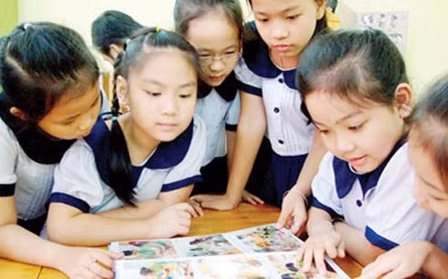 Đồng phục, có cần thay mới hàng năm không? ảnh 2