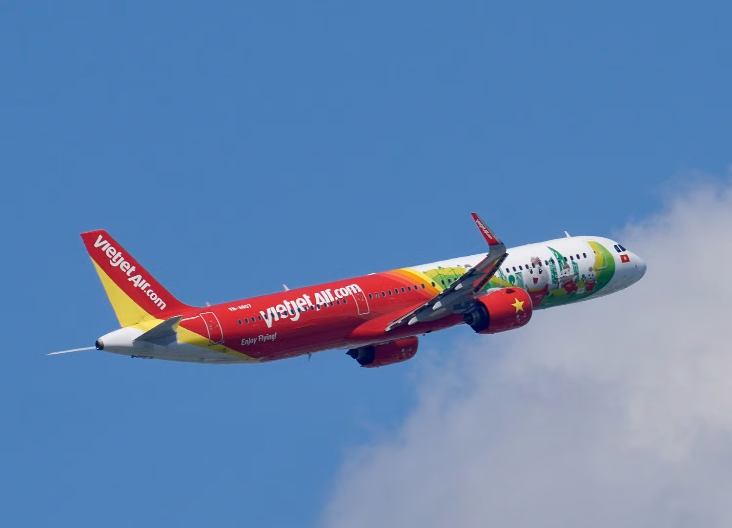 Liên tục mở rộng mạng bay đến Đông Bắc Á, Vietjet khai trương đường bay Đà Lạt - Seoul.