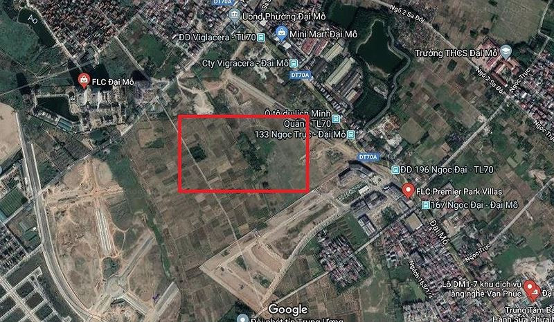 Vị trí lô đất ĐM1 rộng 6,4ha tại phường Đại Mỗ, Tập đoàn FLC trúng đấu giá từ tháng 7/2017 đến nay là gần 1 năm vẫn chưa nộp đủ số tiền mà Hà Nội chưa hủy kết quả trúng đấu giá. Ảnh: Chụp từ bản đồ vệ tinh. Vị trí lô đất ĐM1 rộng 6,4ha tại phường Đại Mỗ, Tập đoàn FLC trúng đấu giá từ tháng 7/2017 đến nay là gần 1 năm vẫn chưa nộp đủ số tiền mà Hà Nội chưa hủy kết quả trúng đấu giá. Ảnh: Chụp từ bản đồ vệ tinh.