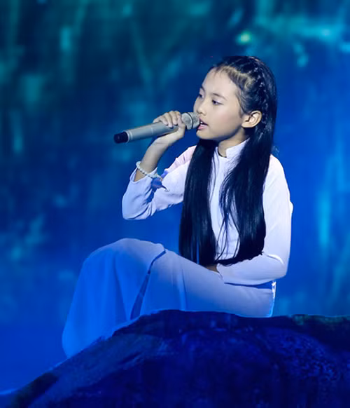 Phương Mỹ Chi đã được minh oan khi một clip mới xuất hiện trên Youtube.