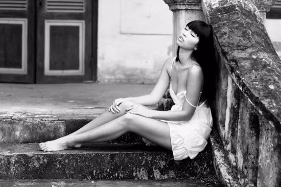 "Em thích người vui vì tính em thì nghiêm túc quá".