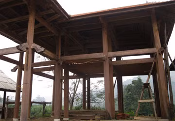 Sau vụ lật xe gỗ lậu ở Nghệ An:Vẫn ồ ạt phá rừng, bán gỗ lậu ảnh 1 Sau vụ lật xe gỗ lậu ở Nghệ An:Vẫn ồ ạt phá rừng, bán gỗ lậu ảnh 1