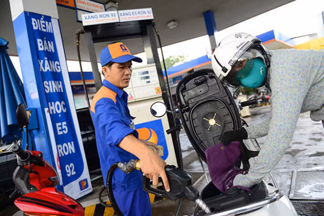 Khi nào sửa đổi quy định về điều chỉnh giá xăng dầu? ảnh 3
