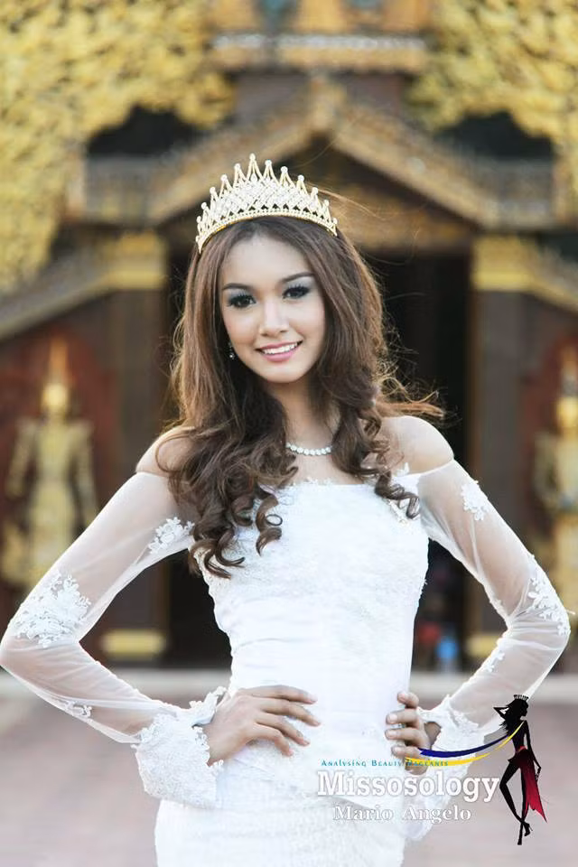 Cận cảnh nhan sắc mặn mà của Tân hoa hậu
