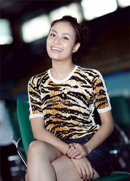 Hoàng Thùy Linh may mắn sở hữu nhan sắc khiến nhiều người phải ghen tị. Ngay cả khi không trang điểm thì trông cô vẫn xinh đẹp.