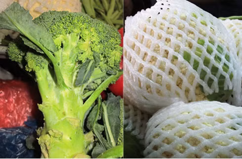 Súp lơ xanh của Đà Lạt (bên trái), còn lá và thân đầy đủ, vị ngọt đậm đà, giá 30.000 đồng một kg. Súp lơ Trung Quốc bị cắt mất thân và bọc trong bao xốp, rẻ hơn 5.000 đồng, chất lượng kém hơn so với hàng Đà Lạt, để cả tháng vẫn trắng tươi, không bị hỏng. Súp lơ xanh của Đà Lạt (bên trái), còn lá và thân đầy đủ, vị ngọt đậm đà, giá 30.000 đồng một kg. Súp lơ Trung Quốc bị cắt mất thân và bọc trong bao xốp, rẻ hơn 5.000 đồng, chất lượng kém hơn so với hàng Đà Lạt, để cả tháng vẫn trắng tươi, không bị hỏng.