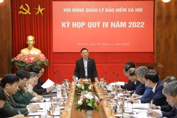 Bộ trưởng Bộ Tài chính Hồ Đức Phớc - Chủ tịch Hội đồng quản lý Bảo hiểm xã hội chủ trì kỳ họp.