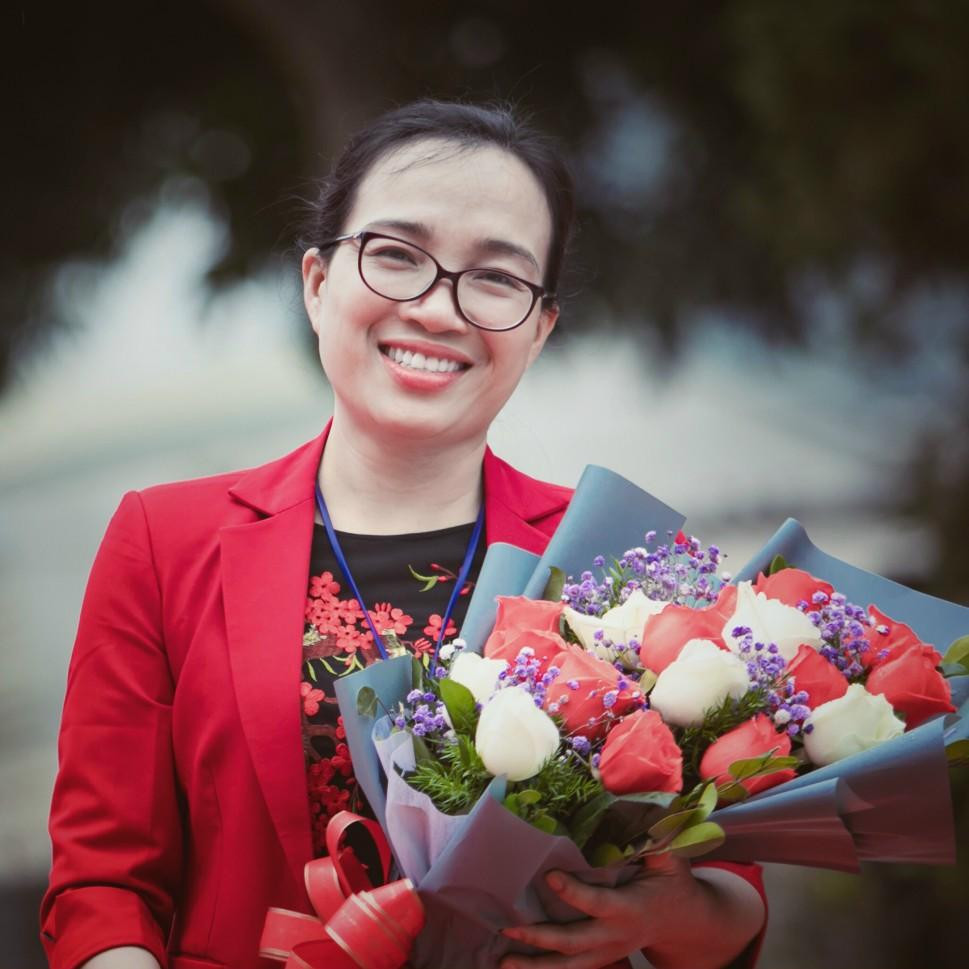 Bà Nguyễn Thị Tuyết (Phó Giám đốc trung tâm giáo dục nghề nghiệp - giáo dục thường xuyên huyện Bảo Thắng - Lào Cai). (Ảnh: NVCC). Bà Nguyễn Thị Tuyết (Phó Giám đốc trung tâm giáo dục nghề nghiệp - giáo dục thường xuyên huyện Bảo Thắng - Lào Cai). (Ảnh: NVCC).