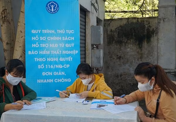 Tiếp tục hỗ trợ người lao động từ quỹ Bảo hiểm thất nghiệp.