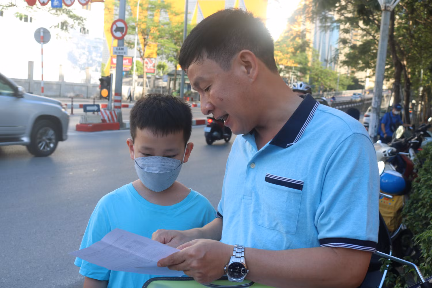 Sở Giáo dục và Đào tạo Hà Nội phê duyệt danh sách học sinh trúng tuyển vào lớp 6 Trường Trung học phổ thông chuyên Hà Nội - Amsterdam năm học 2022-2023 theo đúng quy chế tuyển sinh do Bộ Giáo dục và Đào tạo ban hành.