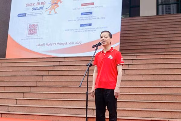 Tiến sĩ Vũ Tuấn Lâm, Vũ Tuấn Lâm - Phó Giám đốc Học viện Công nghệ Bưu chính Viễn thông phát biểu tại lễ phát động. Tiến sĩ Vũ Tuấn Lâm, Vũ Tuấn Lâm - Phó Giám đốc Học viện Công nghệ Bưu chính Viễn thông phát biểu tại lễ phát động.