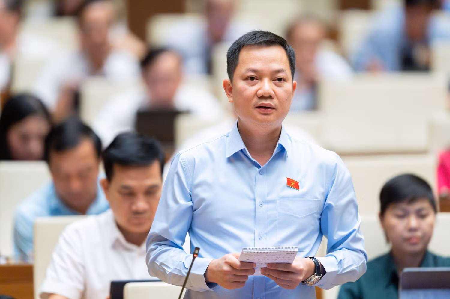 Đại biểu Trịnh Xuân An - Đoàn Đại biểu Quốc hội tỉnh Đồng Nai cho rằng, cần chỉ rõ thêm trách nhiệm của tập thể, cá nhân gây lãng phí. Ảnh: quochoi.vn. Đại biểu Trịnh Xuân An - Đoàn Đại biểu Quốc hội tỉnh Đồng Nai cho rằng, cần chỉ rõ thêm trách nhiệm của tập thể, cá nhân gây lãng phí. Ảnh: quochoi.vn.