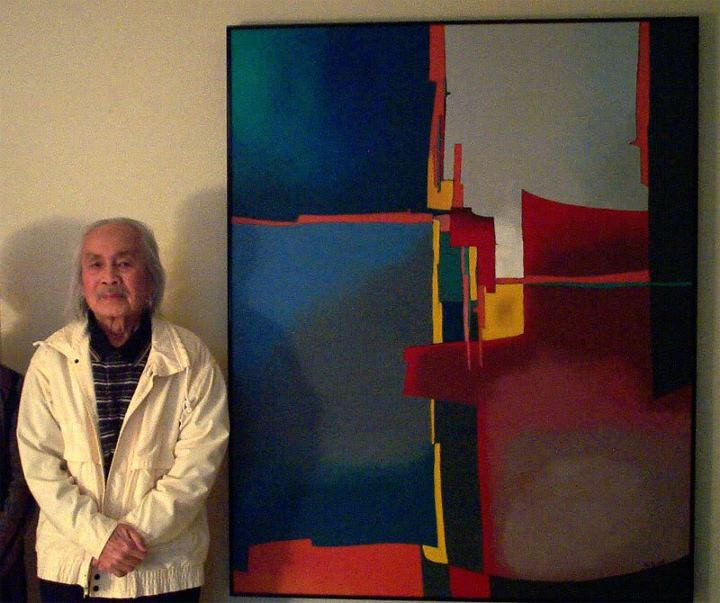 Tranh của Tạ Tỵ. Tạ Tỵ (1922 – 2004) là họa sĩ thành danh sớm và có một sự nghiệp lớn trong hội họa Việt Nam. Ảnh: Họa Sĩ Tạ Tỵ bên tác phẩm tranh trừu tượng của mình. Nguồn: Internet. Tranh của Tạ Tỵ. Tạ Tỵ (1922 – 2004) là họa sĩ thành danh sớm và có một sự nghiệp lớn trong hội họa Việt Nam. Ảnh: Họa Sĩ Tạ Tỵ bên tác phẩm tranh trừu tượng của mình. Nguồn: Internet.