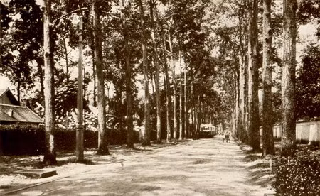 Một tuyến đường xe điện ở Sài Gòn.