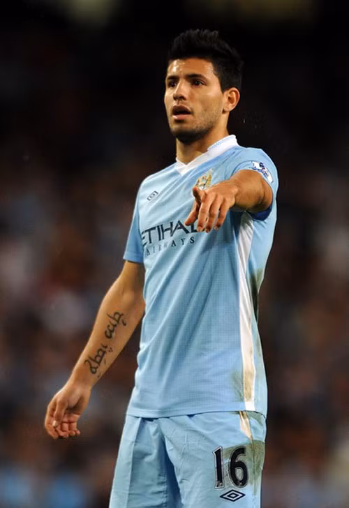 1. Sergio Aguero (Atletico tới Man City – 39,6 triệu bảng) 1. Sergio Aguero (Atletico tới Man City – 39,6 triệu bảng)