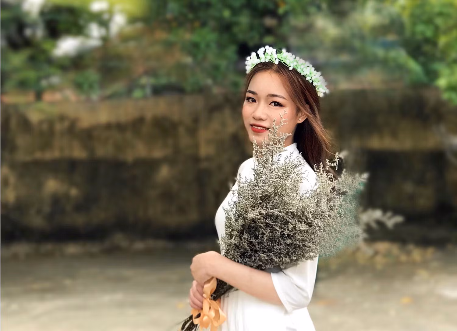 Em Vũ Thị Thúy Quỳnh: "Bản thân mình phải luôn cập nhật, học hỏi tiếp thu những kiến thức mới ở các nước phát triển… em nghĩ rằng đam mê thì sẽ thành công". Ảnh: NVCC. Em Vũ Thị Thúy Quỳnh: "Bản thân mình phải luôn cập nhật, học hỏi tiếp thu những kiến thức mới ở các nước phát triển… em nghĩ rằng đam mê thì sẽ thành công". Ảnh: NVCC.