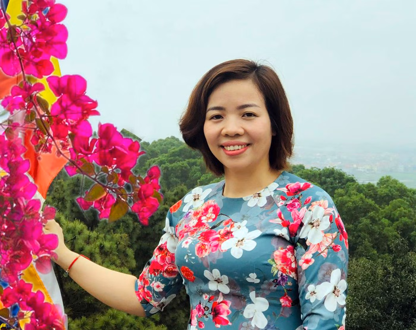 Cô Nguyễn Thị Chỉnh - Tổ phó Tổ tiếng Anh Trường tiểu học Nguyễn Bỉnh Khiêm. Ảnh: NVCC.