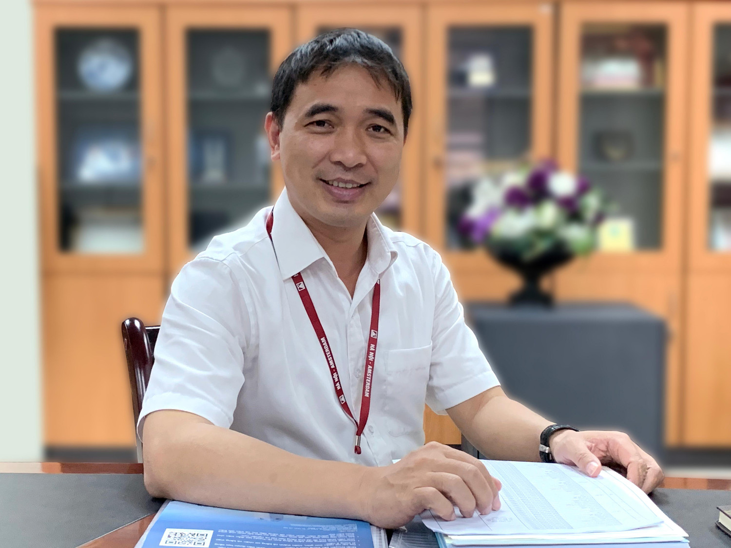 Theo thầy Quang: "Bài thi sẽ theo hình thức trắc nghiệm trải đều kiến thức lớp 10 - 11 - 12 nên học sinh không thể nói chỉ ôn “tủ” vào phần nào". Ảnh: Tùng Dương.