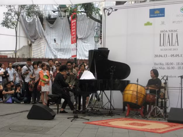 Những ngón đàn Piano điêu luyện của nghệ sĩ Phó An My.