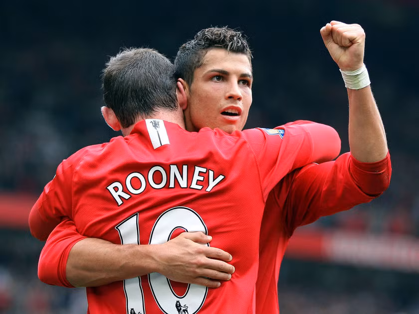 Ronaldo và Rooney là 2 bản hợp đồng thành công của Sir Alex Ferguson