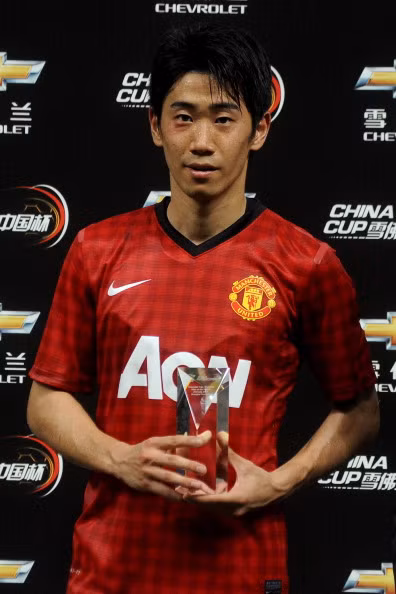 Shinji Kagawa được bầu là cầu thủ xuất sắc nhất trận đấu.