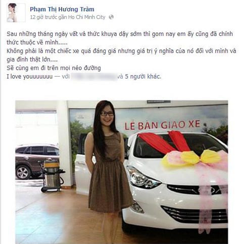 Hương Tràm khoe xế hợp mới tậu