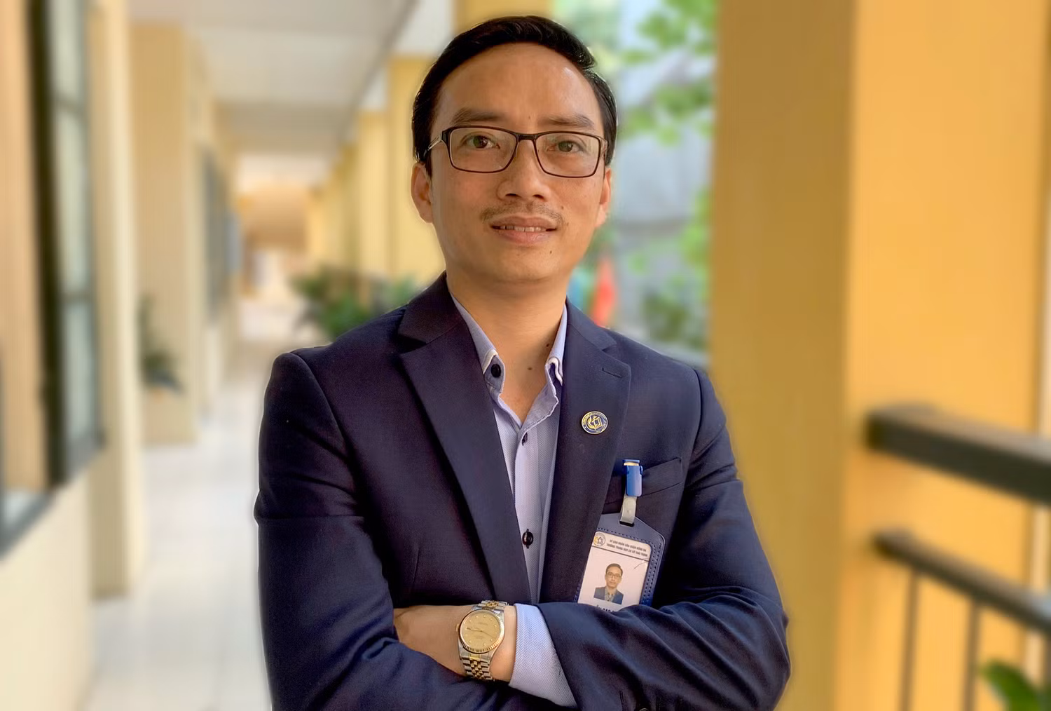Nhà giáo Nguyễn Cao Cường - Hiệu trưởng Trường Trung học cơ sở Thái Thịnh, quận Đống Đa, Hà Nội. Ảnh: Tùng Dương.