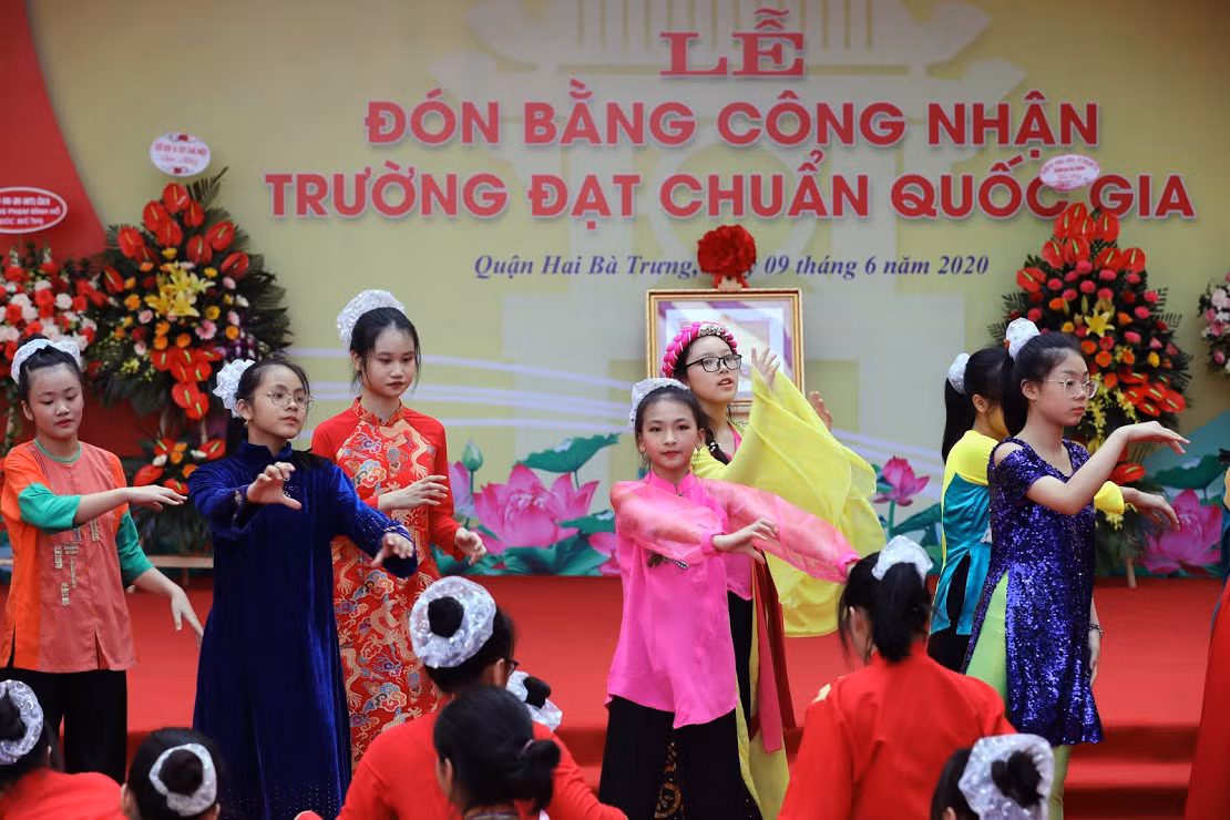Nhà trường luôn chú trọng tới việc phát triển toàn diện cho học sinh. Ảnh: Tùng Dương. Nhà trường luôn chú trọng tới việc phát triển toàn diện cho học sinh. Ảnh: Tùng Dương.
