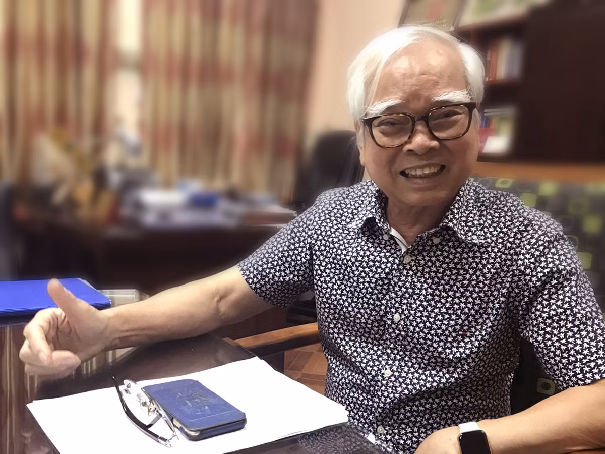 Tiến sĩ Nguyễn Văn Hòa: "Tháng 2 này không học thì sẽ không thu, nhưng sẽ thu cho tháng 6 học bù, và có thể hiểu là học phí tháng 2 chứ không phải học phí cho tháng học bù". Ảnh: Tùng Dương.