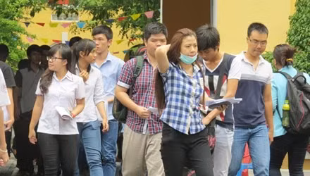 Buộc sinh viên thôi học, chuyện bình thường thôi