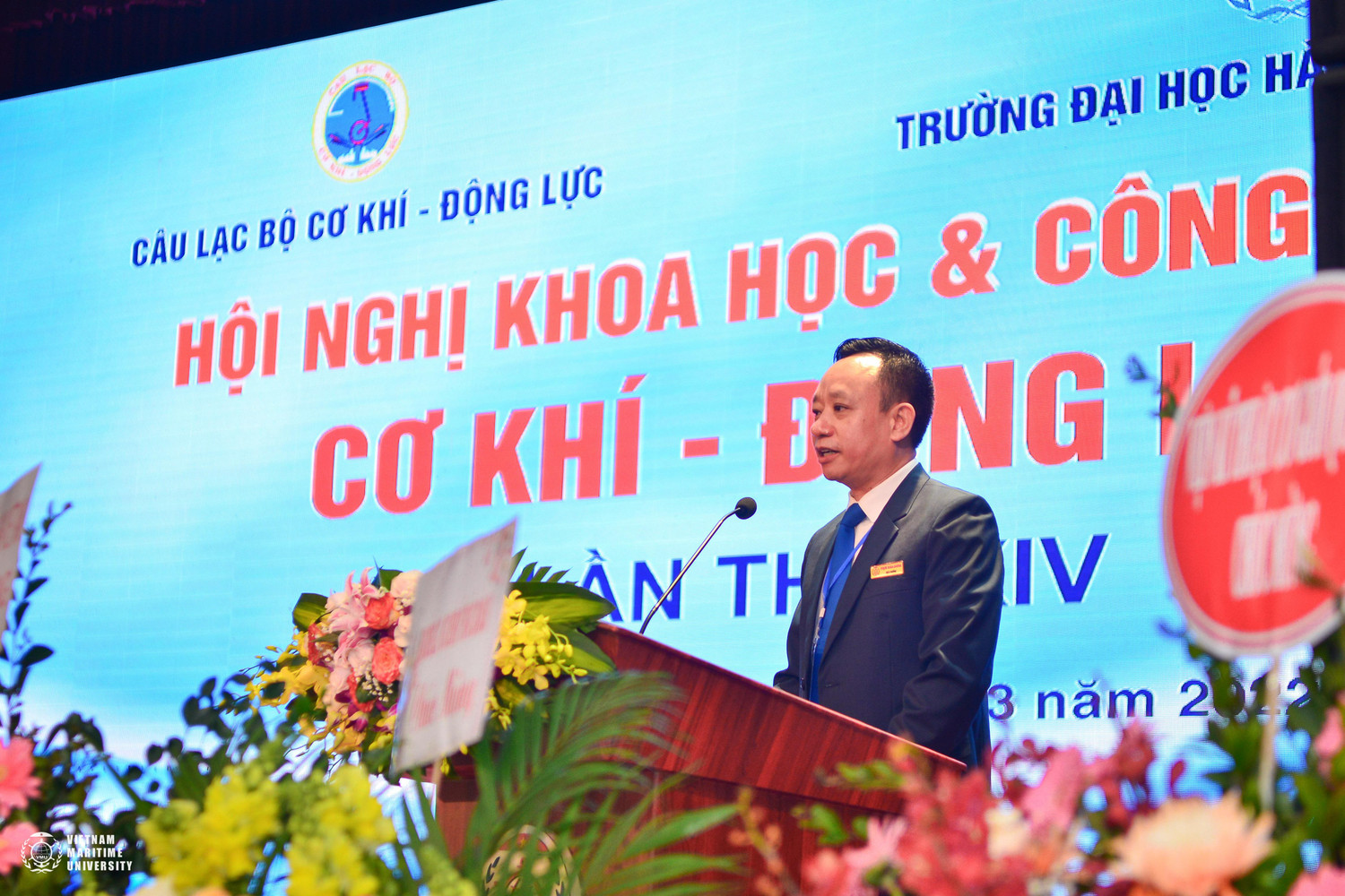 Hiệu trưởng Trường Đại học Hàng hải Việt Nam PGS.TS. Phạm Xuân Dương đã chia sẻ những kết quả đạt được trong phát triển khoa học công nghệ thuộc lĩnh vực Cơ khí - Động lực (Ảnh: NTCC) Hiệu trưởng Trường Đại học Hàng hải Việt Nam PGS.TS. Phạm Xuân Dương đã chia sẻ những kết quả đạt được trong phát triển khoa học công nghệ thuộc lĩnh vực Cơ khí - Động lực (Ảnh: NTCC)