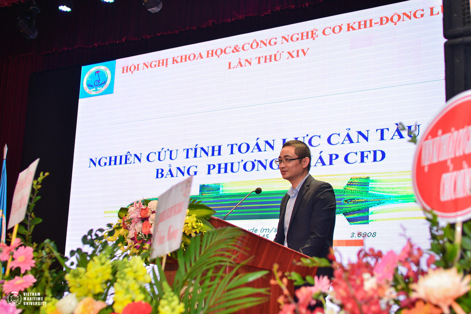 Các báo cáo khoa học tiêu biểu của các phân ban được thuyết trình tại Hội nghị (Ảnh: NTCC) Các báo cáo khoa học tiêu biểu của các phân ban được thuyết trình tại Hội nghị (Ảnh: NTCC)