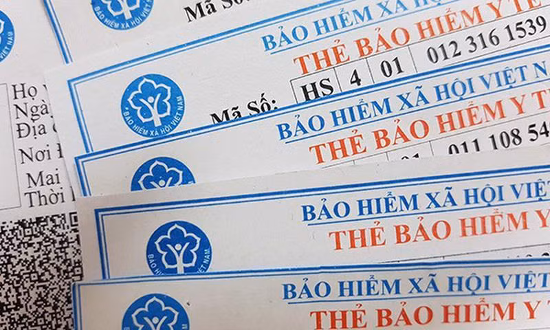 Bảo hiểm y tế học sinh, sinh viên giúp học sinh, sinh viên được chăm sóc sức khỏe y tế cơ bản.