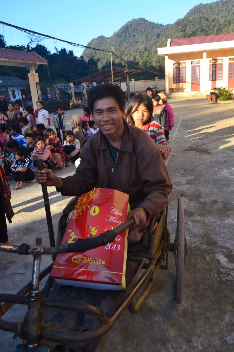 Nụ cười hạnh phúc khi ra về.