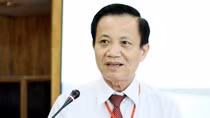 Trời thương không đưa bão tới, sao người lại tự tạo mưa dông? ảnh 4 Trời thương không đưa bão tới, sao người lại tự tạo mưa dông? ảnh 4