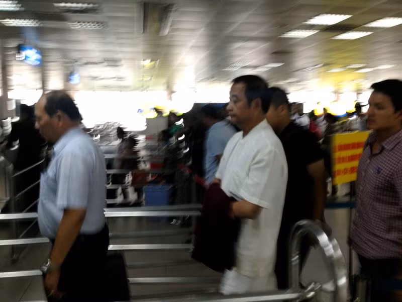Cơ quan điều tra đang di lý ông Nguyễn Hữu Khai về Hà Nội