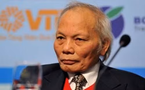 GS.TS Nguyễn Mại, nguyên Thứ trưởng Bộ Kế hoạch và Đầu tư. GS.TS Nguyễn Mại, nguyên Thứ trưởng Bộ Kế hoạch và Đầu tư.