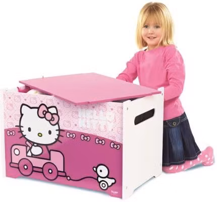 Các cô bé cũng sẽ tìm thấy đủ các chủng loại đồ chơi đáng yêu tại Toy World. Các cô bé cũng sẽ tìm thấy đủ các chủng loại đồ chơi đáng yêu tại Toy World.