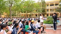 Con có thể trở thành một nhà khoa học như Giáo sư hay không? ảnh 2