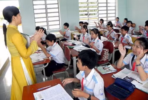 Xét thăng hạng chức danh nghề nghiệp giáo viên (Ảnh minh họa trên báo giaoducthoidai.vn).