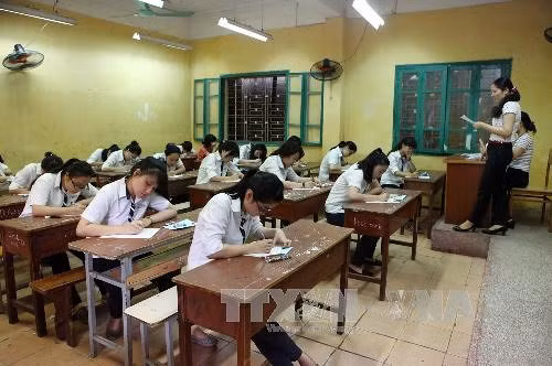 Thí sinh tham gia kì thi trung học phổ thông quốc gia (Ảnh minh họa: TTXVN). Thí sinh tham gia kì thi trung học phổ thông quốc gia (Ảnh minh họa: TTXVN).